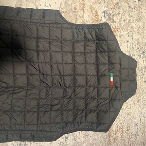 Men’s Ferrari vest